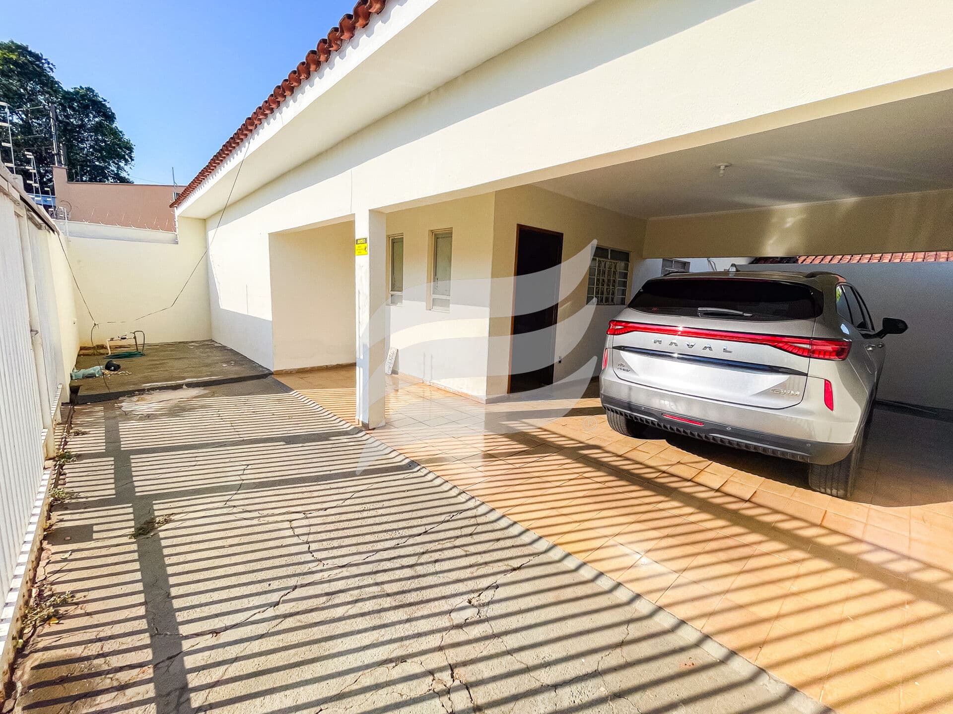 Casa e04 quartos à venda no bairro Vila Carvalho, Araçatuba/SP