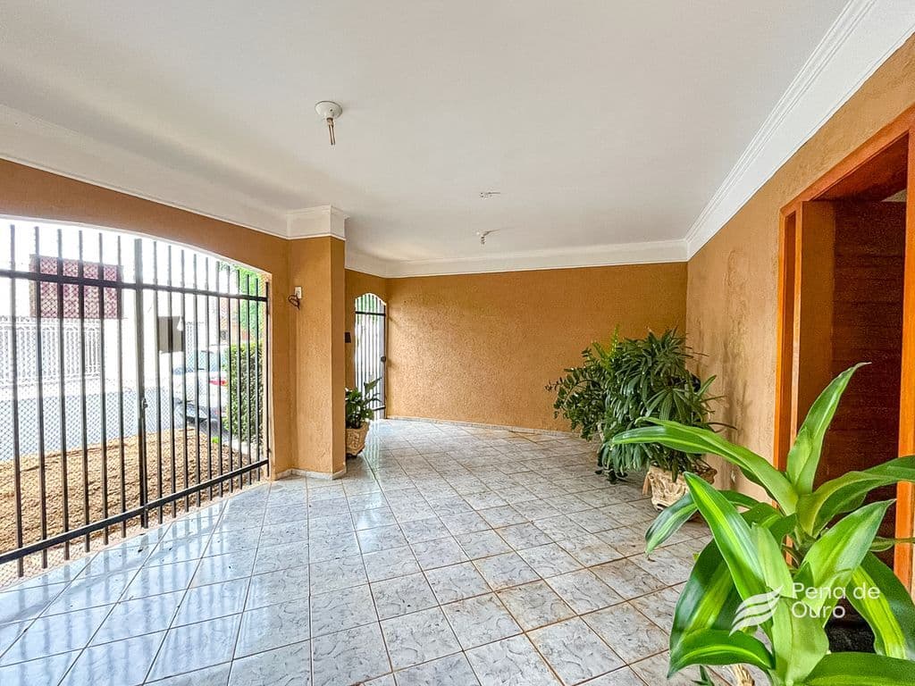 Casa 3 quartos e com piscina à venda no bairro Monterrey em Araçatuba