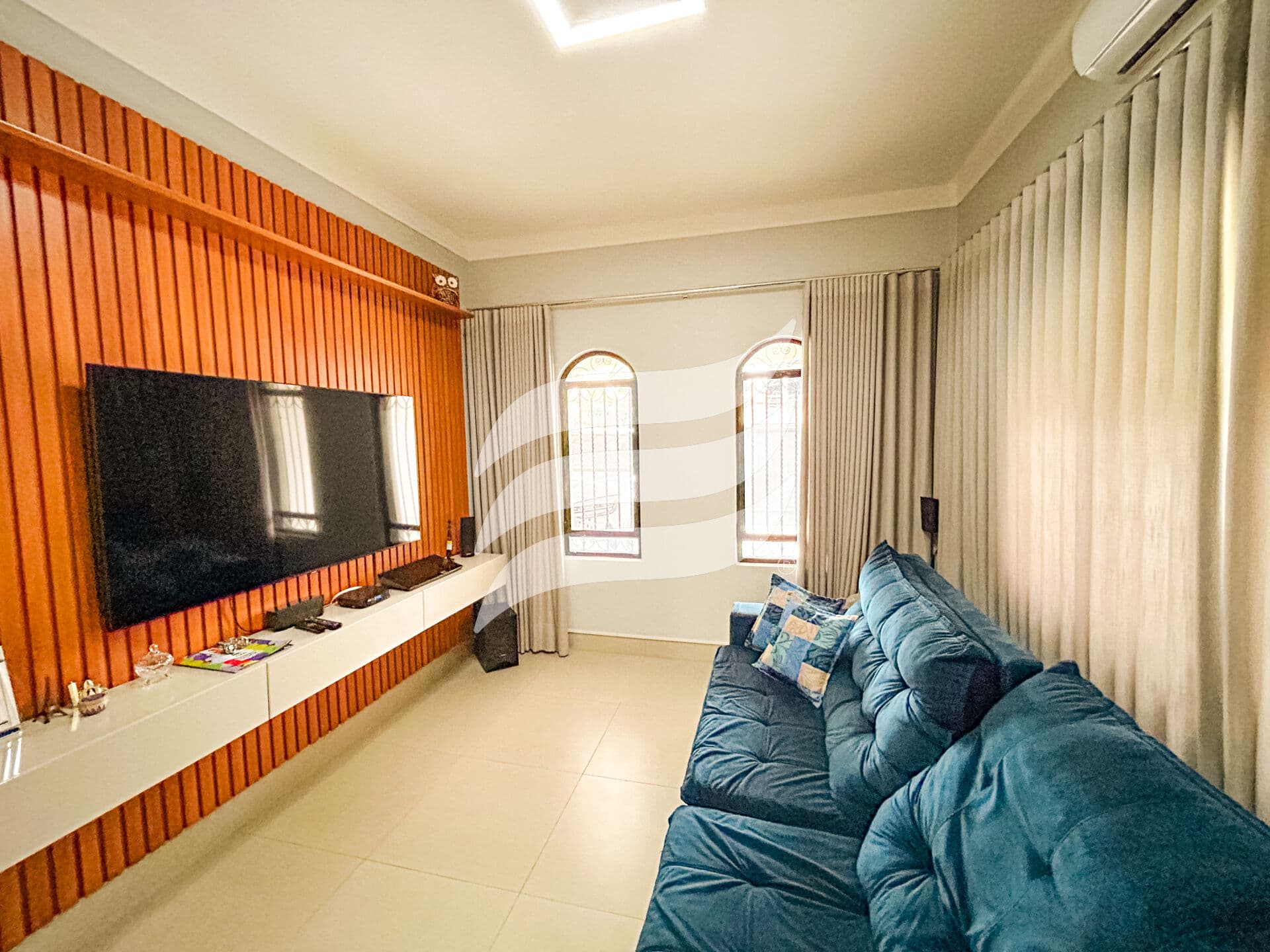 Casa com 3 quartos, sendo 1 suíte, no Bairro Saudade, Araçatuba/SP