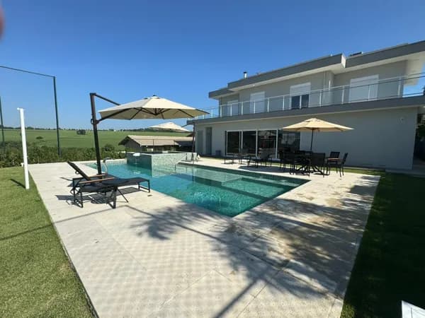 Casa de Condomínio com 8 Quartos à venda, 537m² - Portal dos Lagos