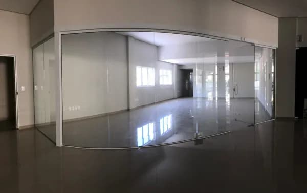 À venda - Sala comercial no bairro Centro em Jaraguá do Sul no Condomínio Jaraguá Tower