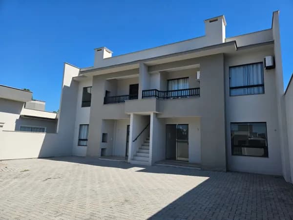 Apartamento térreo com 2 dormitórios no bairro Três Rios do Norte em Jaraguá do Sul