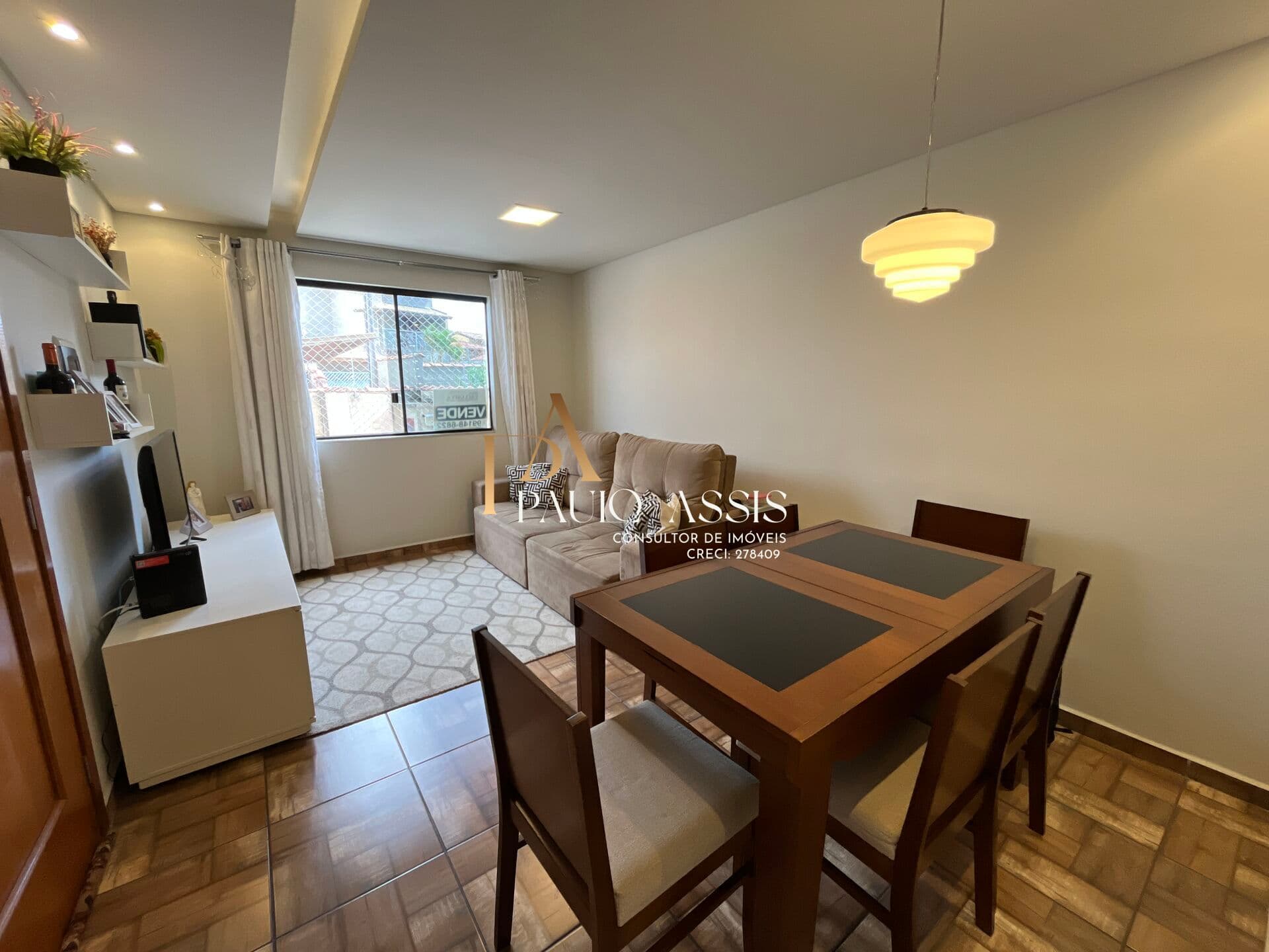 Apartamento a venda no Mombaça