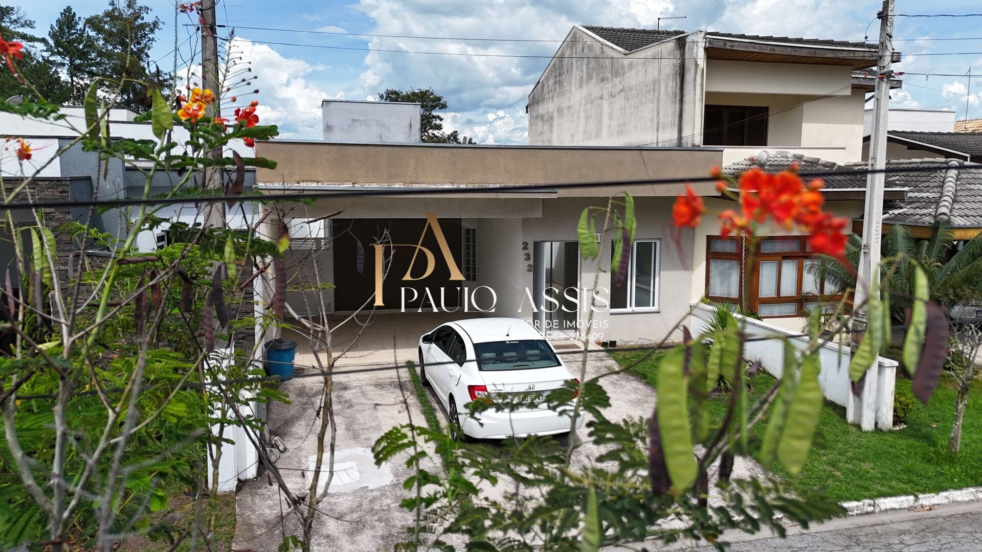 Casa em Pindamonhangaba - Condomínio Village do Sol