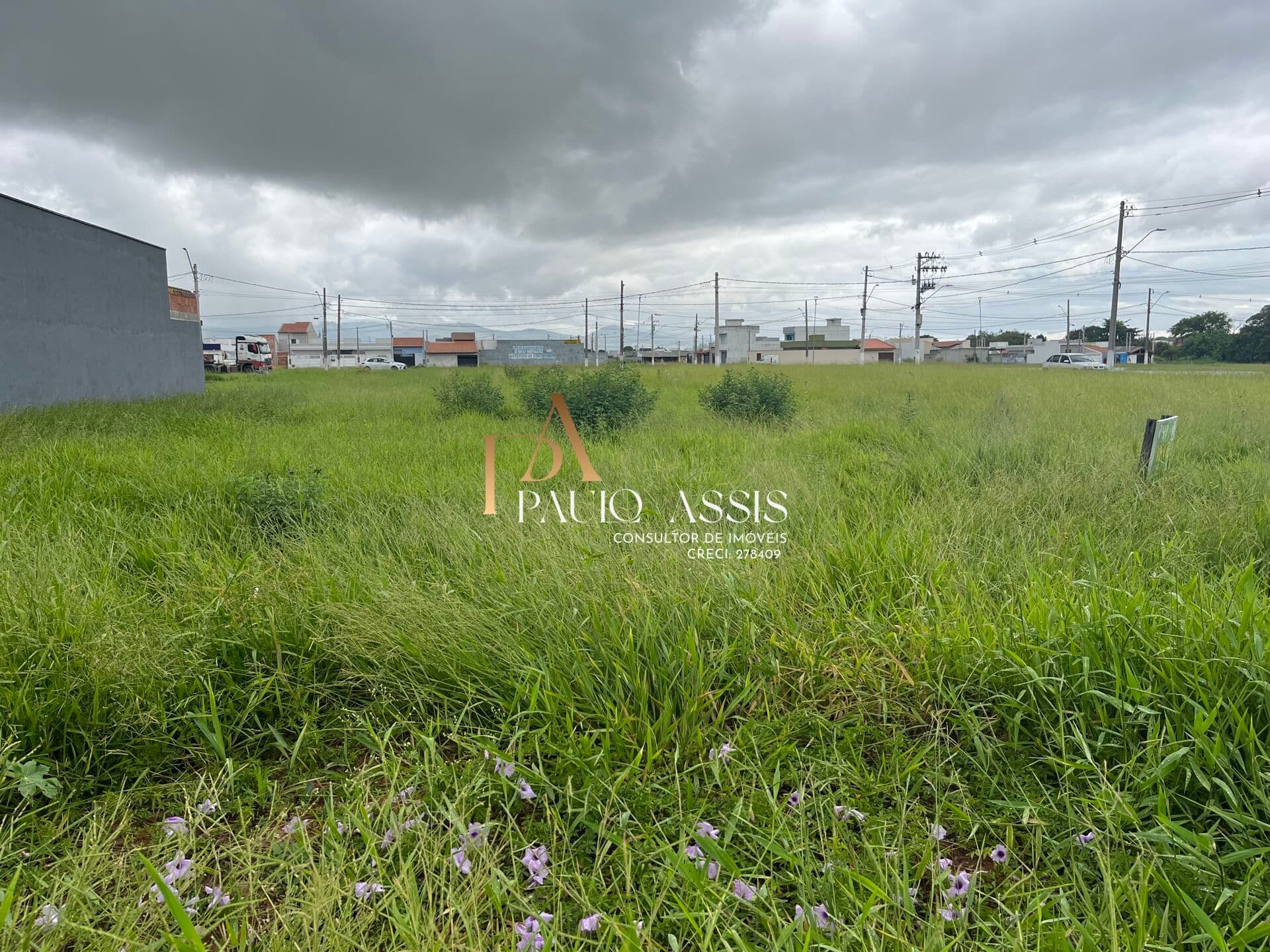 Lote/Terreno em Pindamonhangaba - Centro