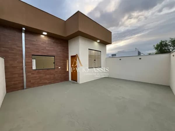 Casa em Pindamonhangaba - Loteamento Residencial e Comercial Flamboyant