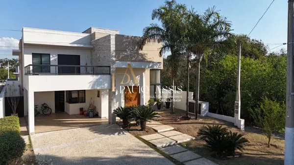 Casa Alto Padrão no Condomínio Village Splendore