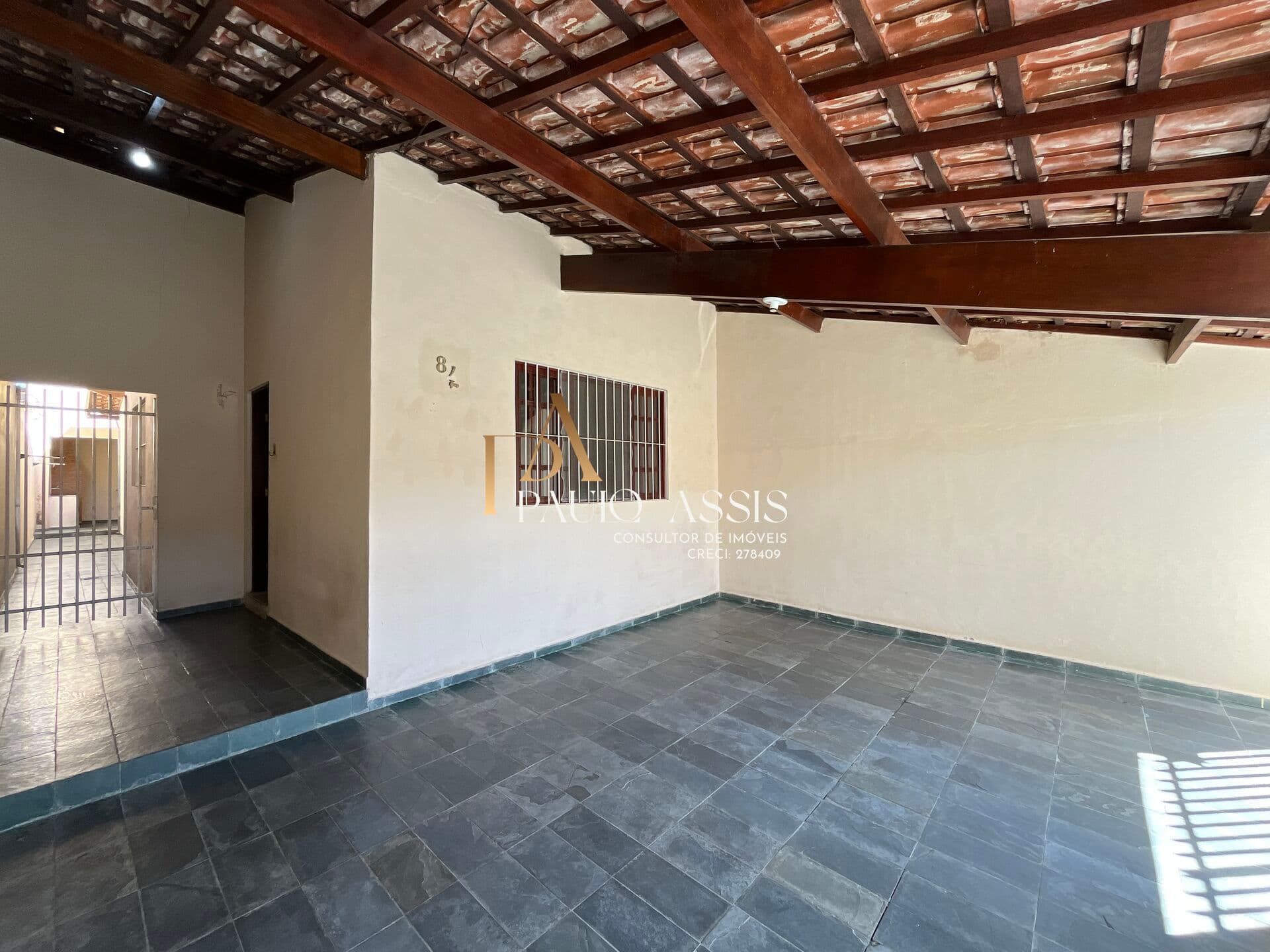 Casa em Pindamonhangaba - Residencial e Comercial Vila Verde