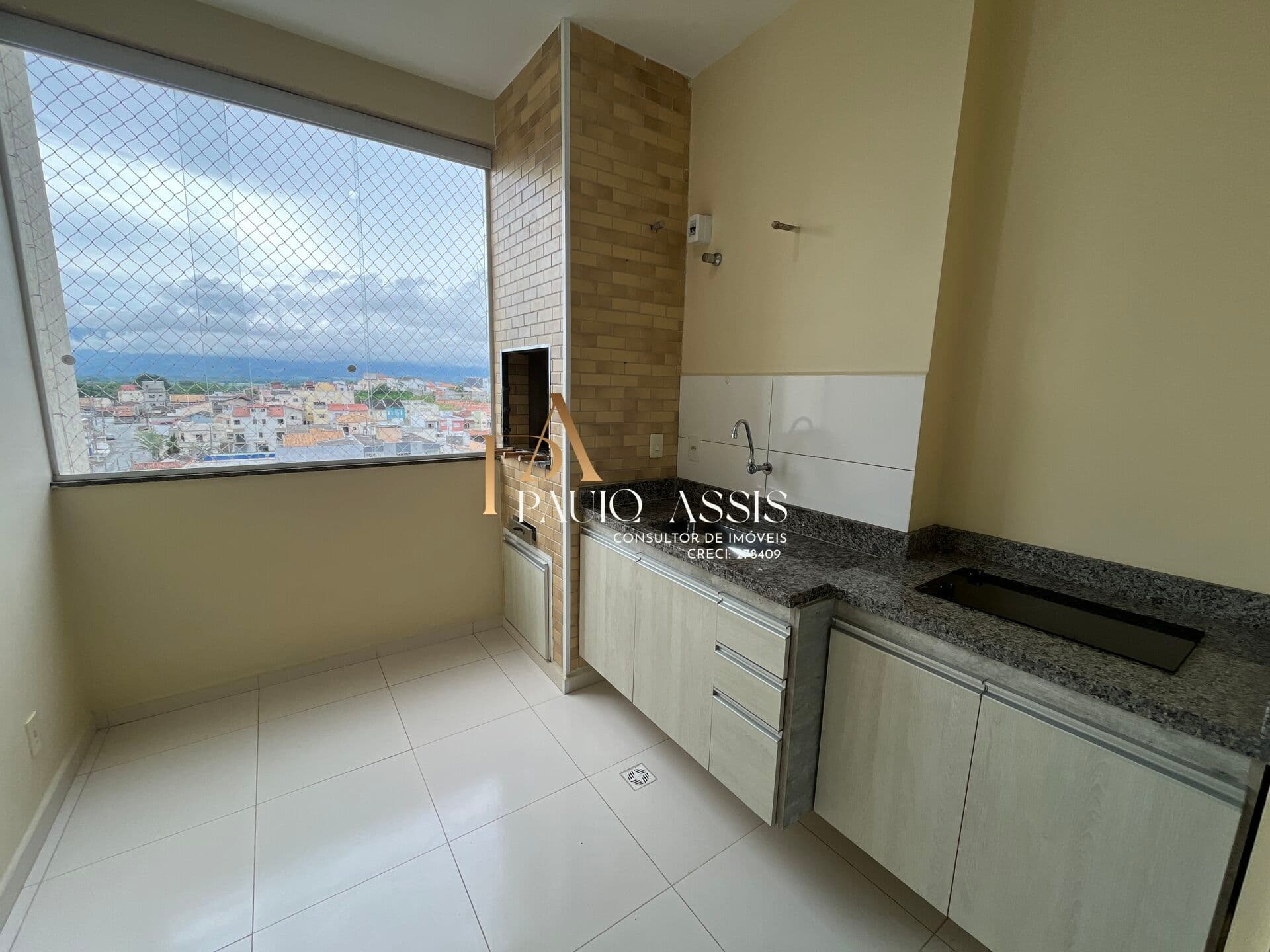 Apartamento mobiliado a venda