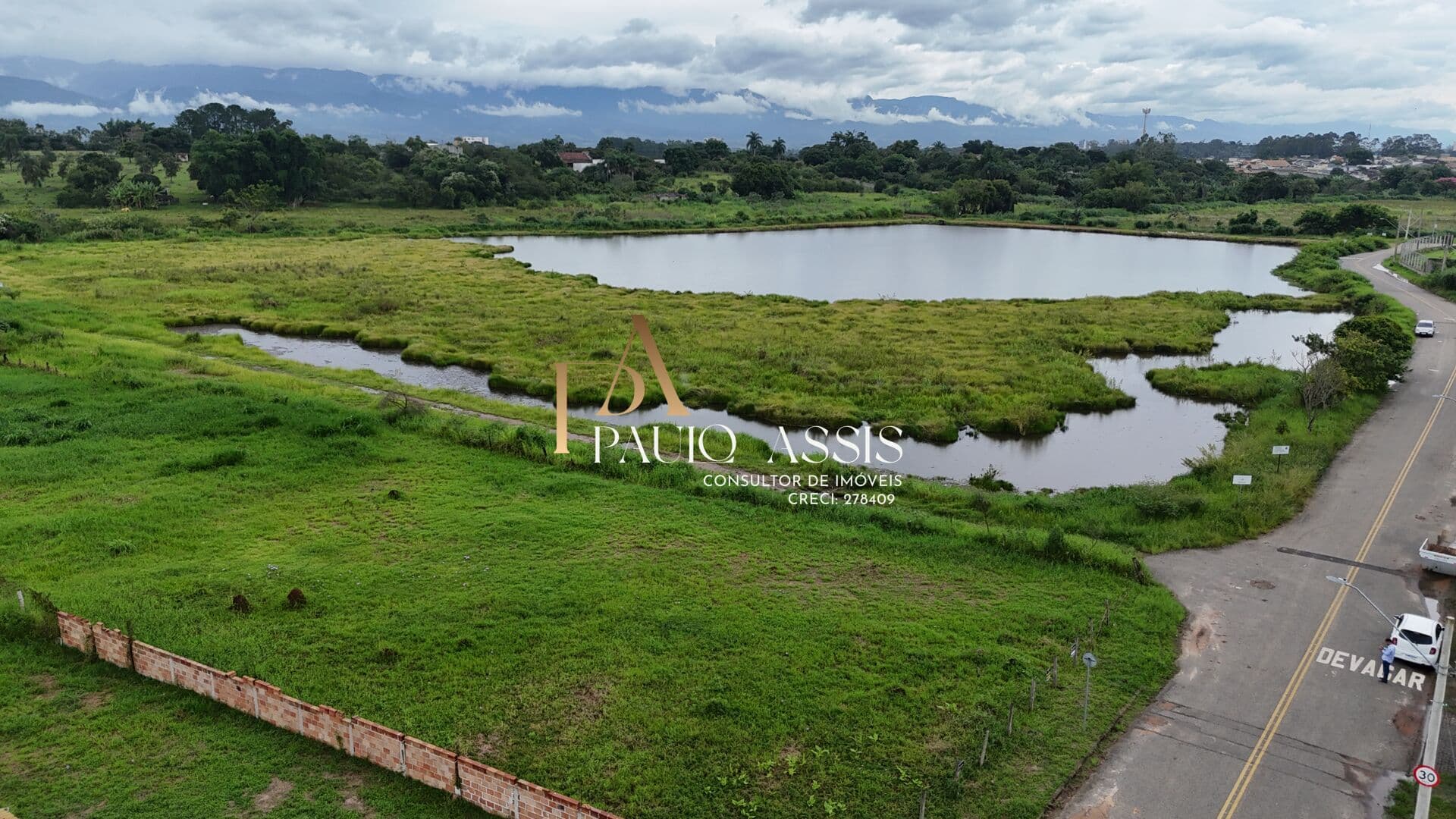 Terreno no Lago Azul