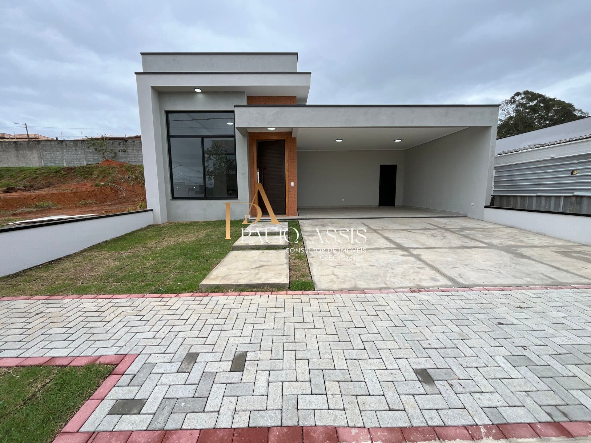 Casa a Venda no Condomínio Bosque do Imperador