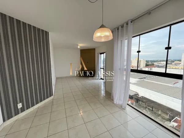 Apartamento em Pindamonhangaba - Centro