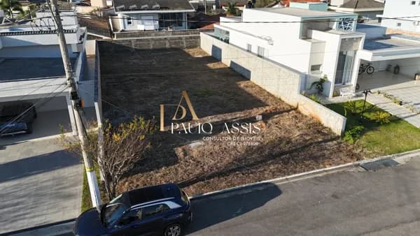 Terreno em Condomínio Residencial Village Splendore