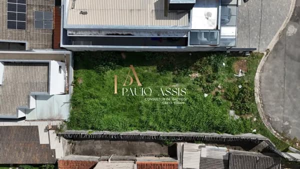 Terreno no Condomínio Vila Romana