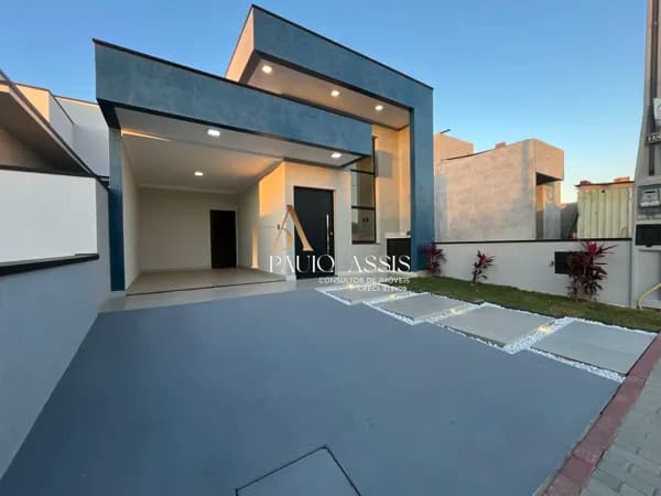 Casa em Pindamonhangaba - Loteamento Jardim Ana Maria