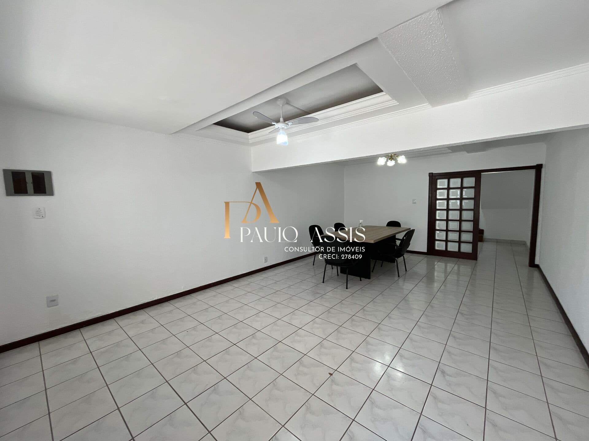 Casa no centro de Pindamonhangaba