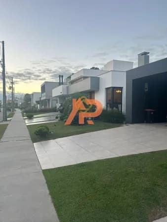 Casa em Pelotas - Laranjal