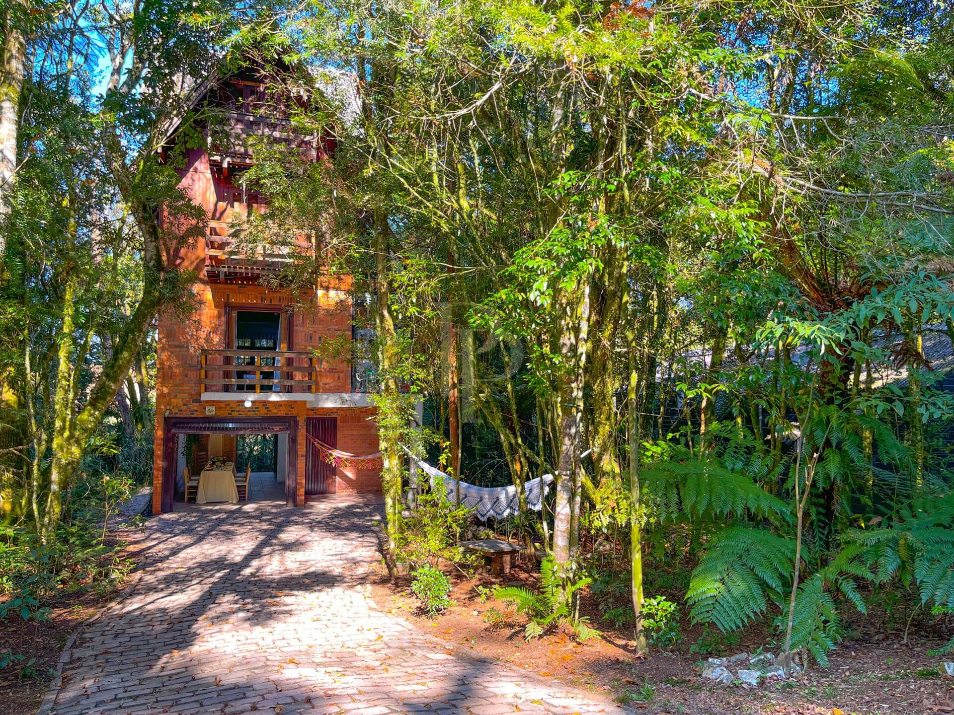 Chalé Vertical na Serra Gaúcha – R$660.000,00 🌿