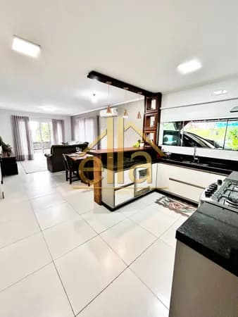 Casa em Blumenau - Velha Central