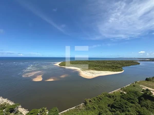 Edf. Barra Classic Home Service — Apartamento beira-mar com 49 m² | 2 quartos (1 suíte) | andar alto | posição leste | móveis planejados