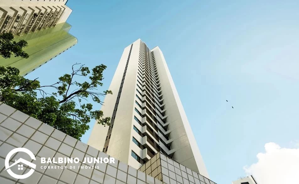 Zélia Macedo | Apartamento na Torre | 4 Quartos
