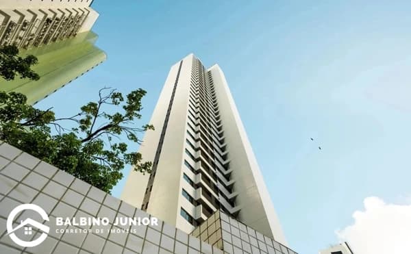 Zélia Macedo | Apartamento na Torre | 4 Quartos