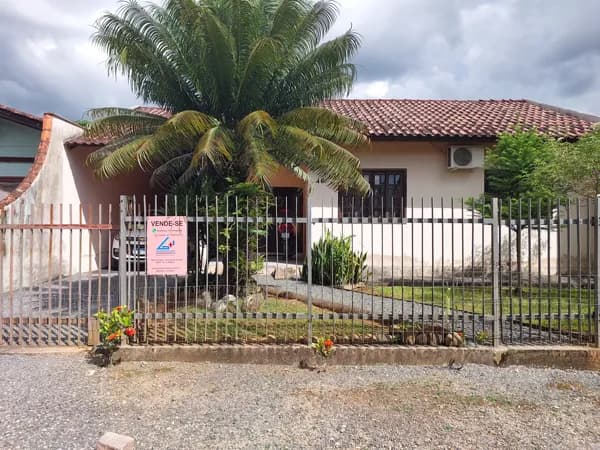 Casa à venda - Oportunidade em Pirabeiraba! Código CA046