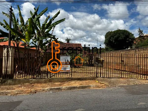 Casa em Cristiano de Paula Pinto, Lagoa Santa/MG
