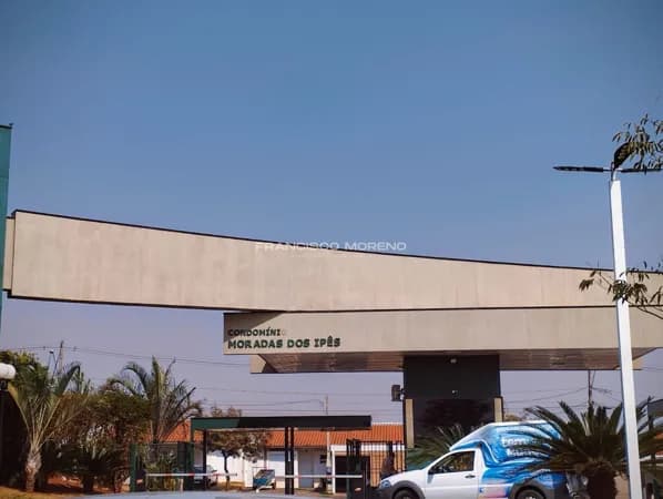 Casa em Cond. Moradas dos Ipês - São José do Rio Preto/SP