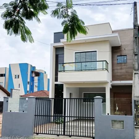 Casa Sobrado em Cambiju, Itapoá/SC