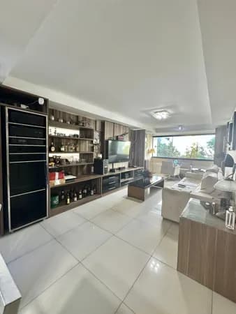 Apartamento com 132 m² à Venda - 3 Quartos - 1 Suíte - 1 Vaga coberta - Espinheiro - Recife