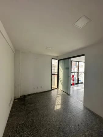 Sala Comercial para Locação tem 100 m² - Rua das Fronteiras - Boa Vista - Recife