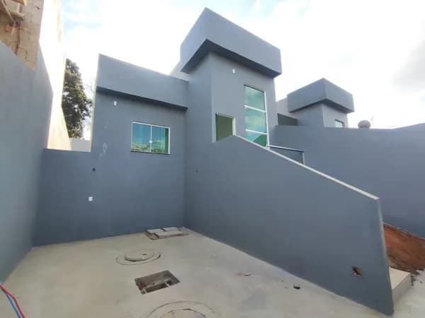 Casa à venda no bairro floresta encantada em Esmeraldas/MG