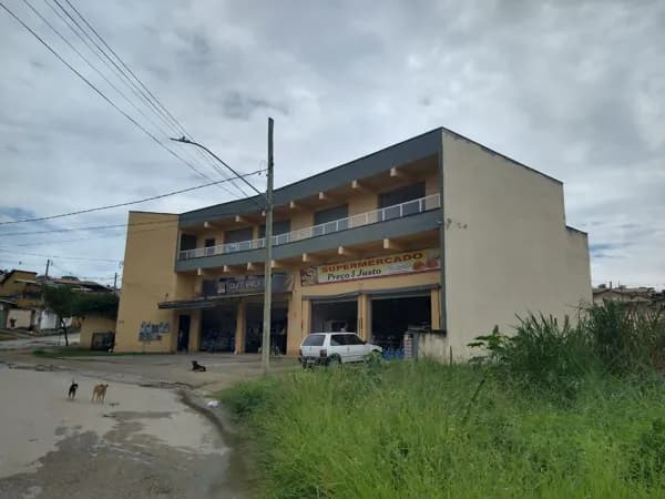 Loja à venda no bairro floresta encantada em Esmeraldas/MG