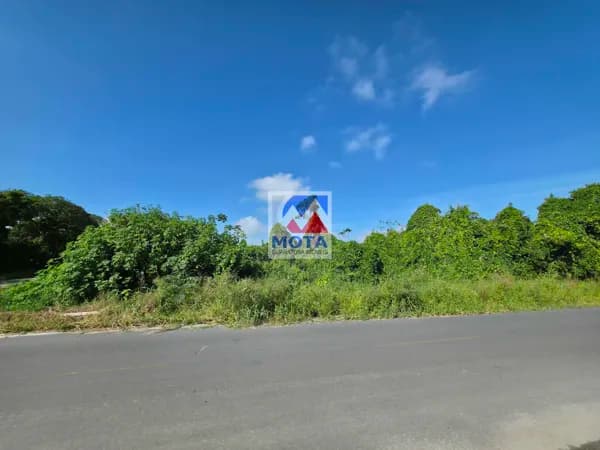Terreno ZR3 medindo 2.750m² à 200m da baía de Guaratuba