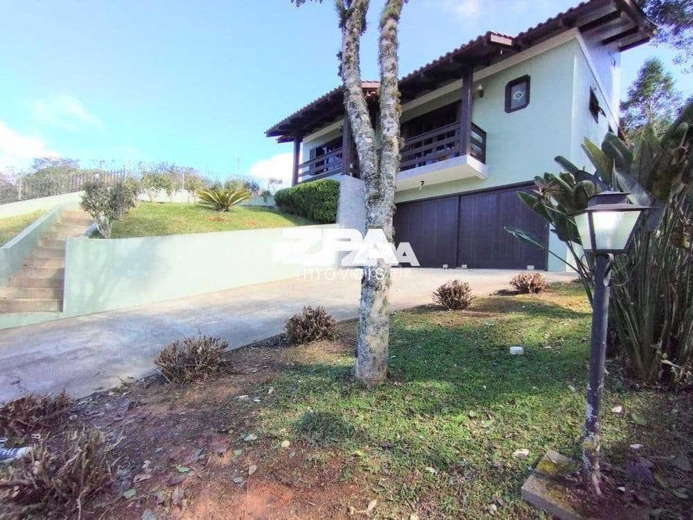 Casa para venda - Schramm prox. sinaleiro 25 Julho - centro
