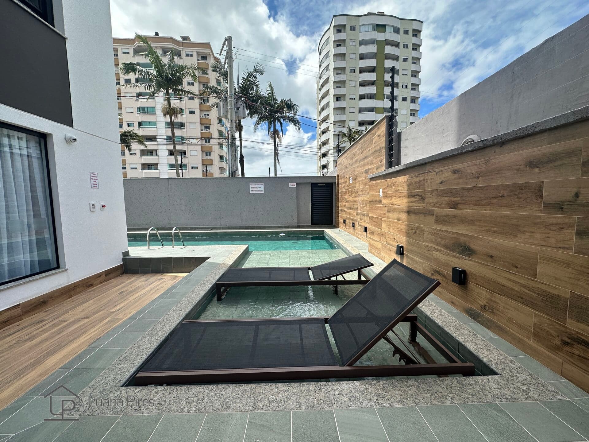 Apartamento em São José - Barreiros