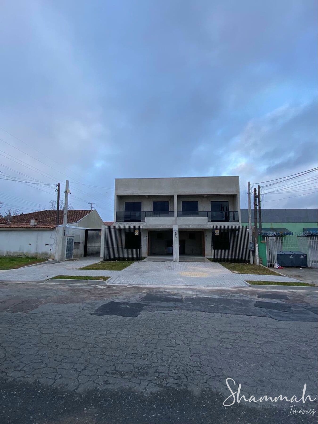 Sobrado em Curitiba - Alto Boqueirão