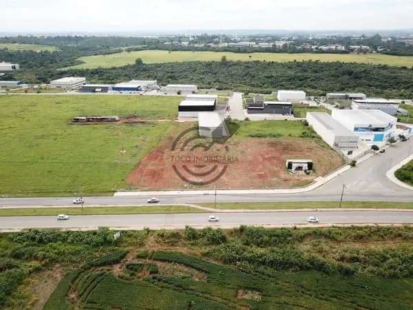 Lote/Terreno em Sorocaba - Parque Industrial Prestes (Éden)