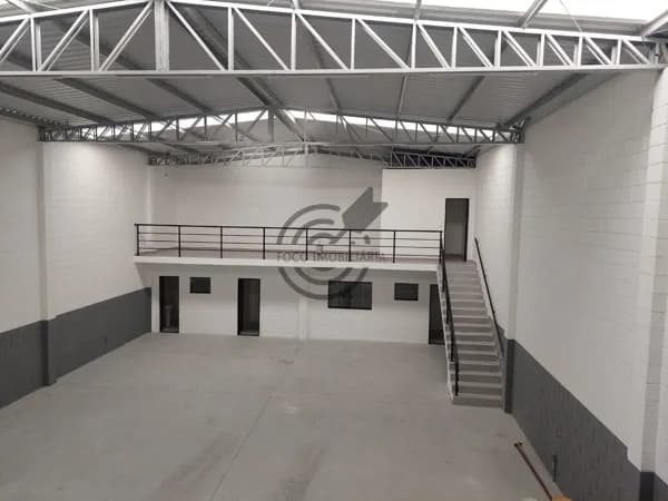 Galpão Industrial no Jardim do Paço