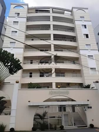 Apartamento no parque Campolim