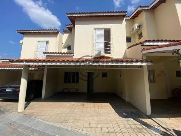 ALUGA-SE casa em condomíniono Villagio Santa Rosália em Sorocaba.