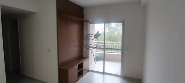 Apartamento com 3 quartos no Campolim