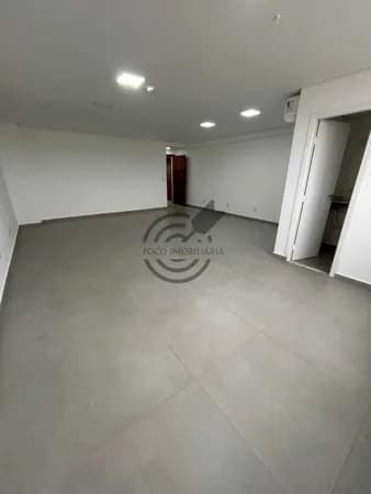 Sala comercial Em edifício Dubai 3.400 já com condomínio e IPTU,Campolim Sorocaba