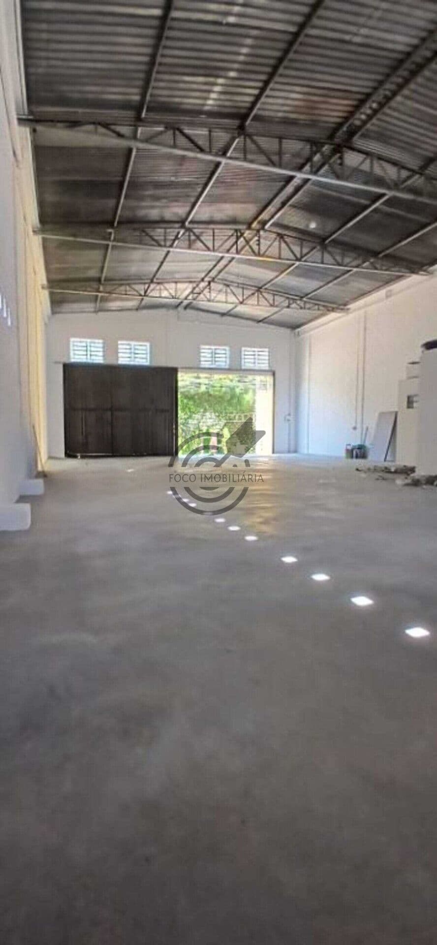 Ponto Comercial Zona oeste ao lado da rodovia Raposo Tavares