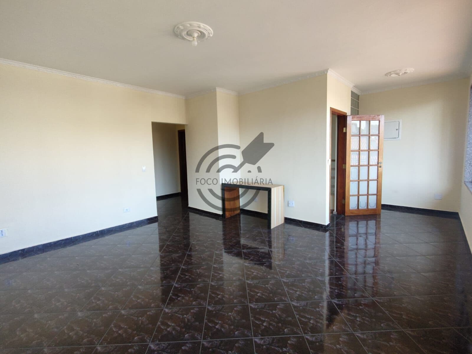 Apartamento na Vila Hotência