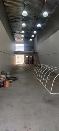 Salão comercial na Vila Hortência