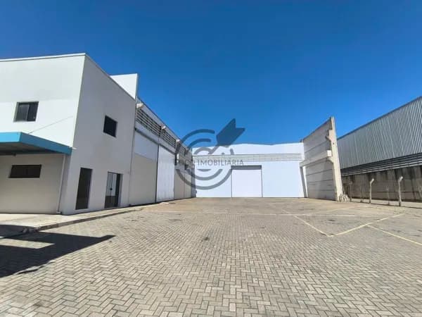 Galpão Industrial 4000m² de área construída , 5300m² de terreno , zona industrial de Sorocaba.