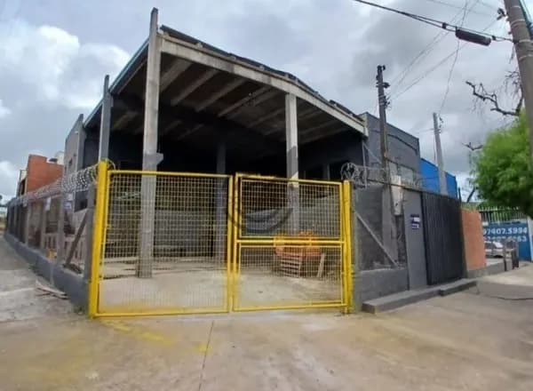Galpão comercial 2 banheiros para Alugar, 250 m² por R$ 8.500/Mês