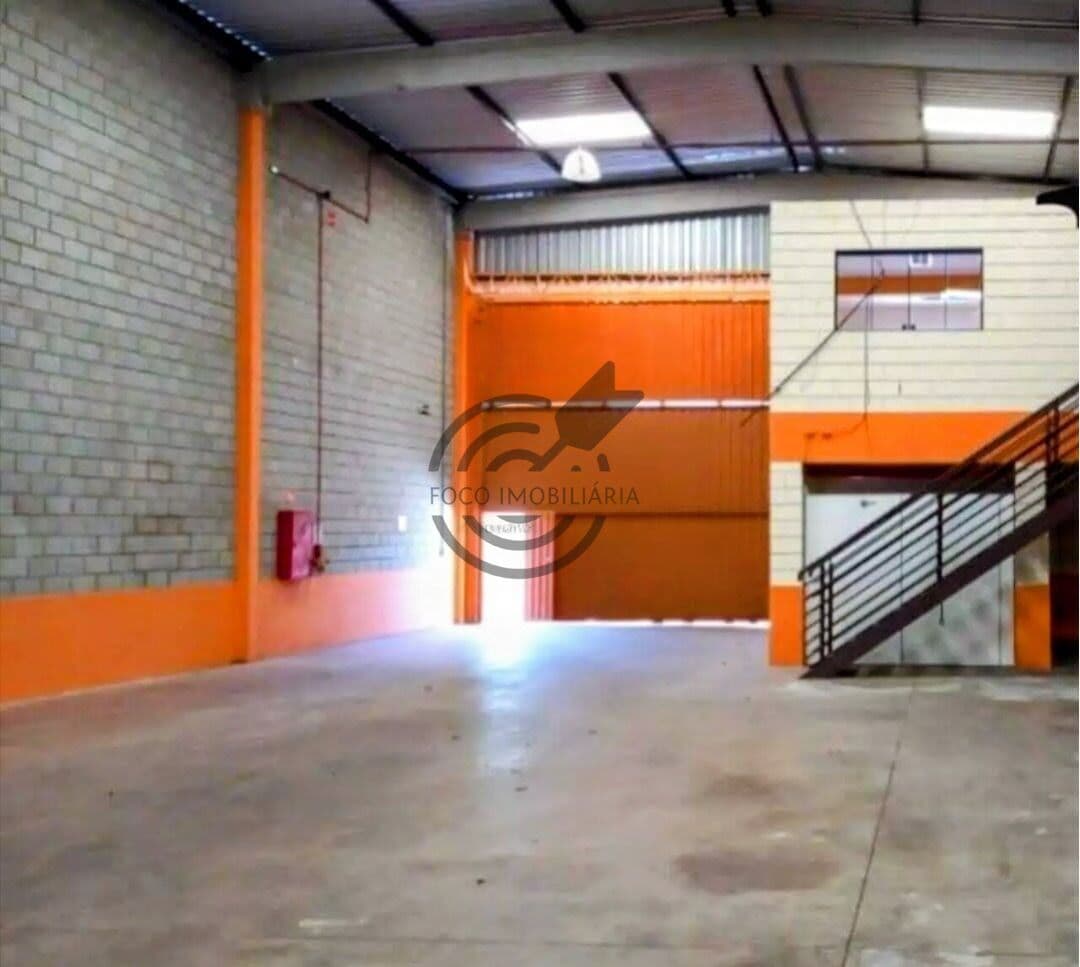 Pavilhão/Galpão Industrial 15mil mensais , próx km 78 Rod castelo branco